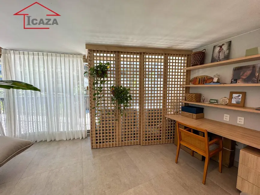 Foto 3 de Apartamento com 2 quartos à venda, 108m2 em Leblon, Rio De Janeiro - RJ