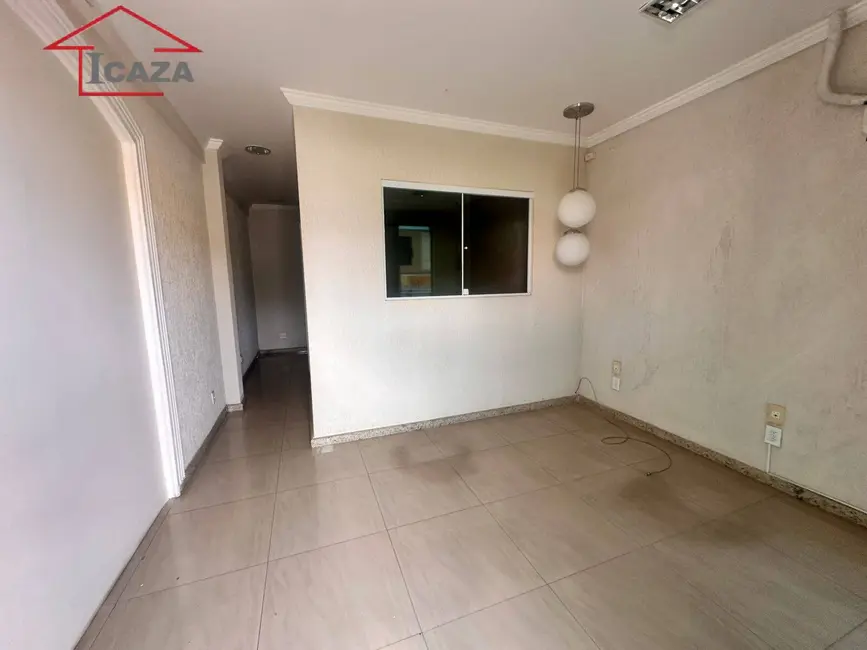 Foto 2 de Sala Comercial à venda em Centro, Araruama - RJ