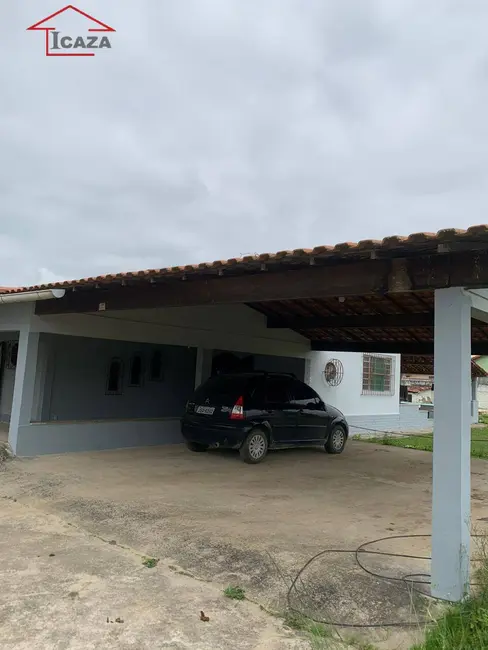 Foto 11 de Casa à venda, 900m2 em Araruama - RJ