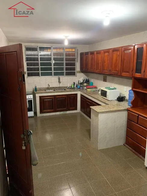 Foto 20 de Casa à venda, 900m2 em Araruama - RJ