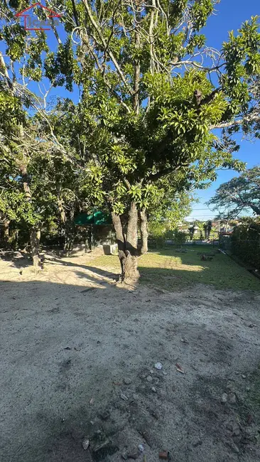 Foto 2 de Terreno / Lote à venda, 526m2 em Araruama - RJ