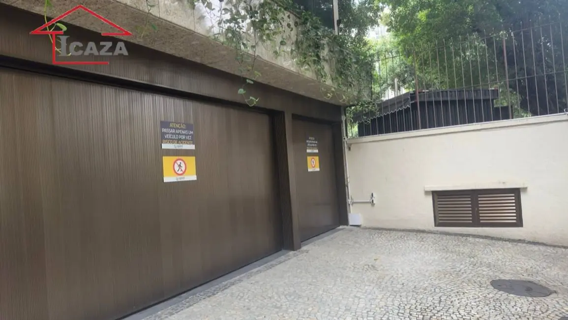 Apartamento com 3 quartos à venda, 210m2 em Tijuca, Rio De Janeiro - RJ - imagem 4 Foto 4 de Apartamento com 3 quartos à venda, 210m2 em Tijuca, Rio De Janeiro - RJ