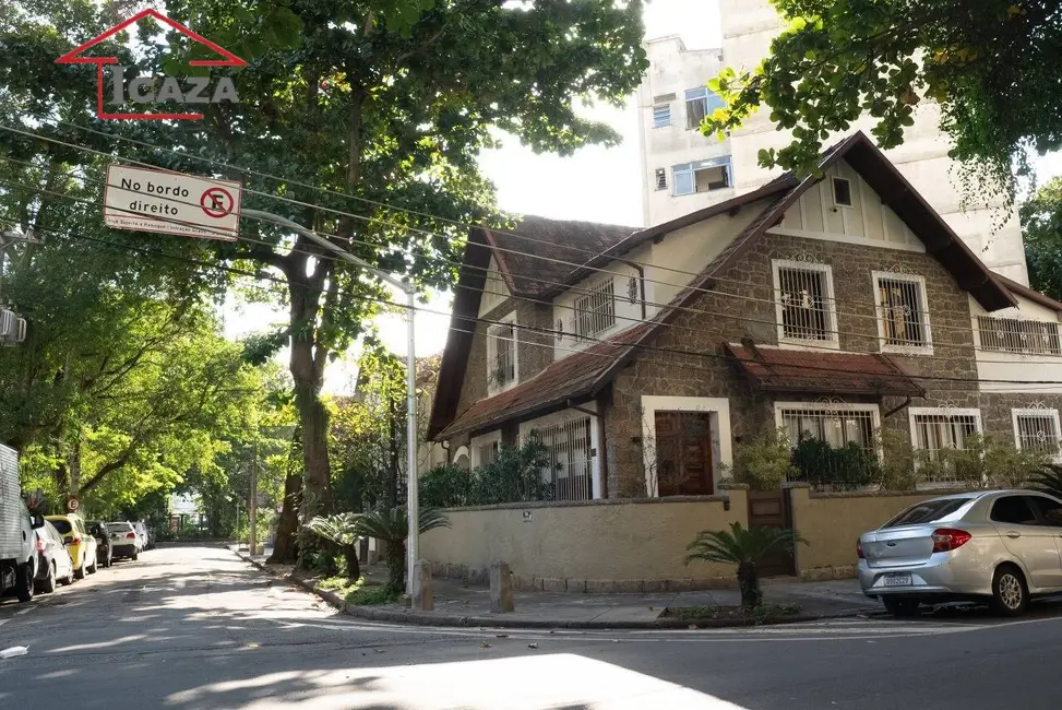 Apartamento com 3 quartos à venda, 260m2 em Urca, Rio De Janeiro - RJ - imagem 4 Foto 4 de Apartamento com 3 quartos à venda, 260m2 em Urca, Rio De Janeiro - RJ