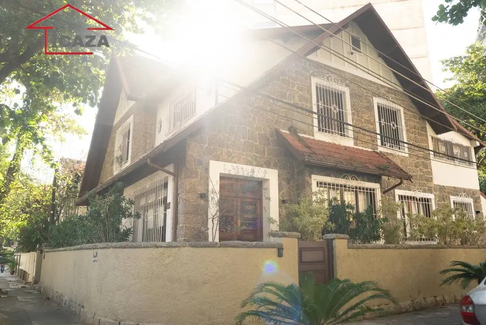 Apartamento com 3 quartos à venda, 260m2 em Urca, Rio De Janeiro - RJ - imagem 5 Foto 5 de Apartamento com 3 quartos à venda, 260m2 em Urca, Rio De Janeiro - RJ