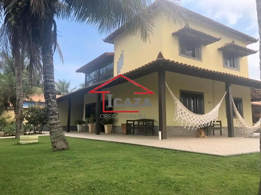 Foto 1 de Casa com 5 quartos à venda, 300m2 em Araruama, RJ