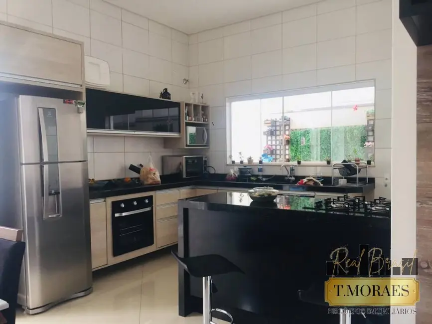 Casa de Condomínio com 3 quartos à venda, 210m2 em Wanel Ville, Sorocaba - SP - imagem 4 Foto 4 de Casa de Condomínio com 3 quartos à venda, 210m2 em Wanel Ville, Sorocaba - SP