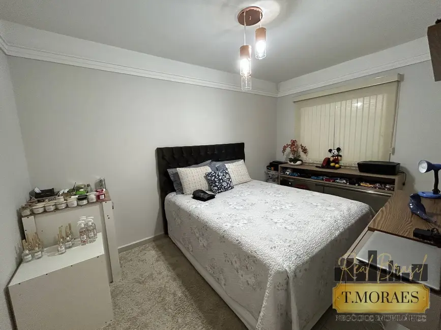 Casa com 3 quartos à venda, 132m2 em Vila Trujillo, Sorocaba - SP - imagem 4 Foto 4 de Casa com 3 quartos à venda, 132m2 em Vila Trujillo, Sorocaba - SP