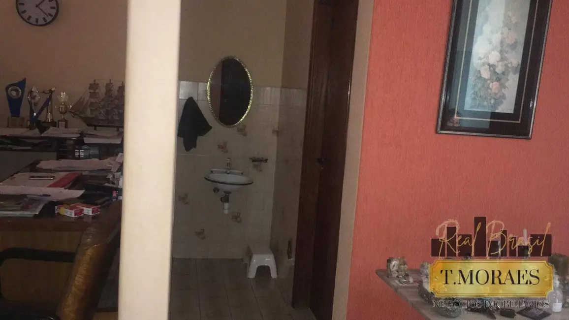 Casa com 2 quartos à venda, 357m2 em Jardim Refúgio, Sorocaba - SP - imagem 6 Foto 6 de Casa com 2 quartos à venda, 357m2 em Jardim Refúgio, Sorocaba - SP