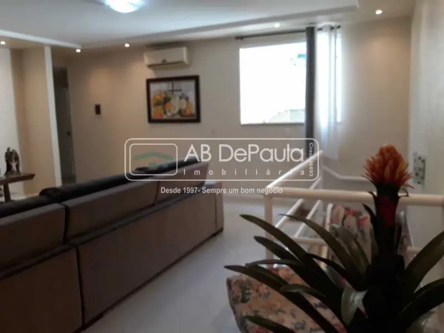 Foto 4 de Casa com 4 quartos à venda, 197m2 em Rio De Janeiro - RJ