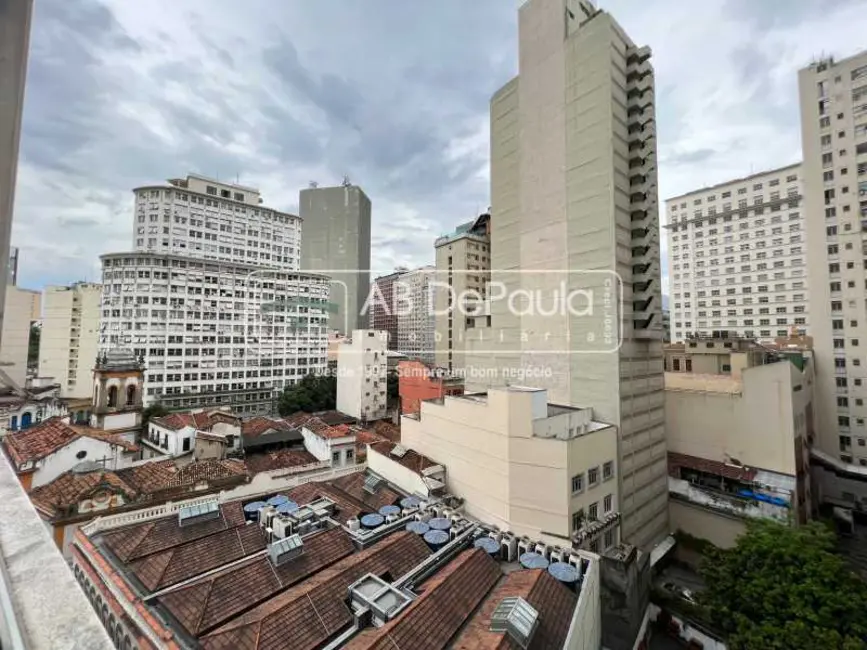 Sala Comercial à venda e para alugar, 30m2 em Rio De Janeiro - RJ - imagem 8 Foto 8 de Sala Comercial à venda e para alugar, 30m2 em Rio De Janeiro - RJ