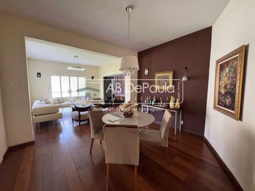 Foto 11 de Casa com 3 quartos à venda, 346m2 em Rio De Janeiro - RJ