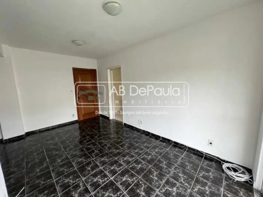 Foto 3 de Apartamento com 2 quartos à venda e para alugar, 55m2 em Rio De Janeiro - RJ