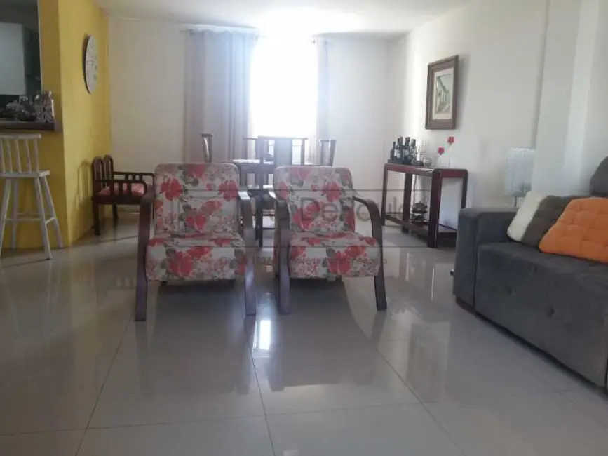 Casa com 3 quartos à venda, 210m2 em Rio De Janeiro - RJ - imagem 8 Foto 8 de Casa com 3 quartos à venda, 210m2 em Rio De Janeiro - RJ