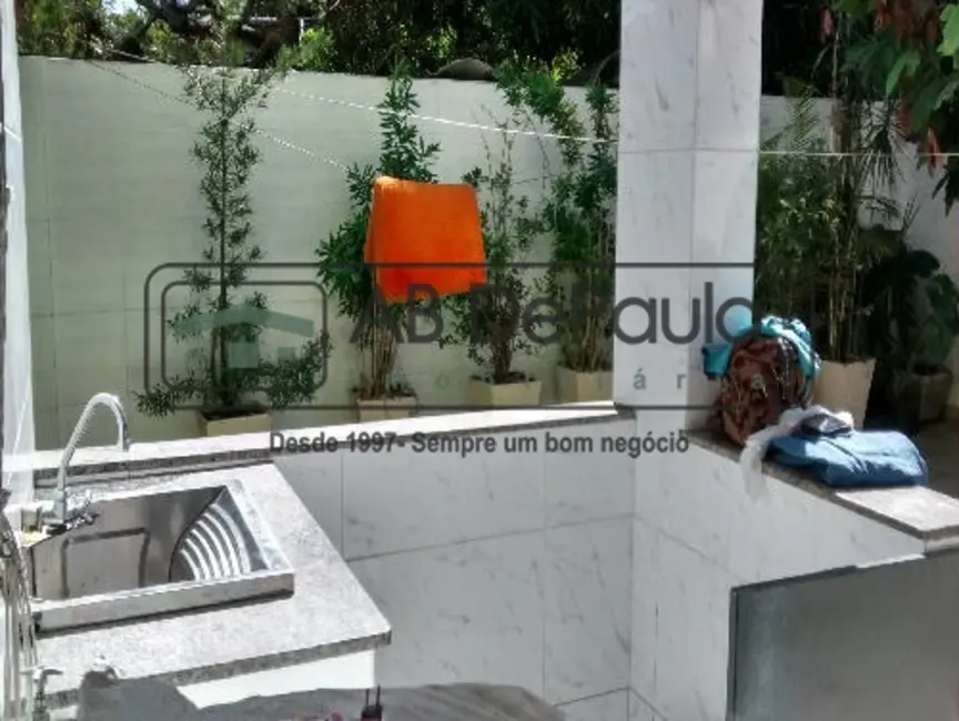 Foto 3 de Casa com 5 quartos à venda, 180m2 em Rio De Janeiro - RJ