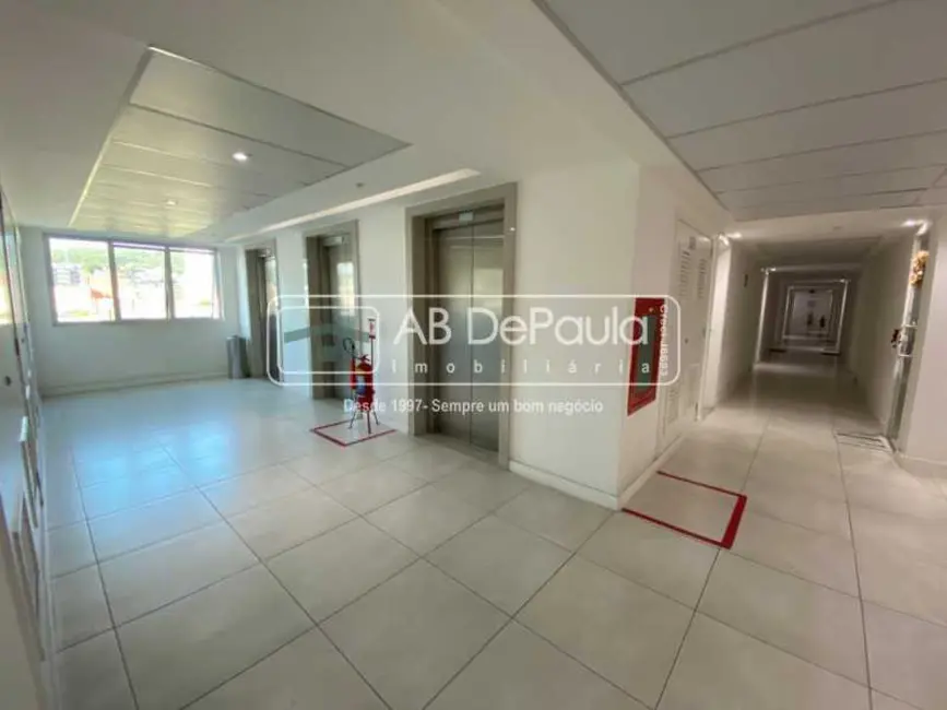 Sala Comercial à venda e para alugar, 20m2 em Rio De Janeiro - RJ - imagem 4 Foto 4 de Sala Comercial à venda e para alugar, 20m2 em Rio De Janeiro - RJ