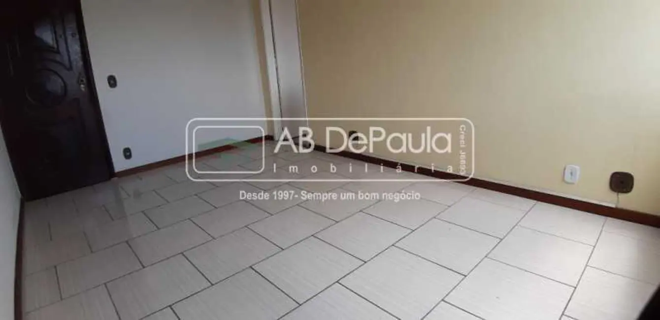 Foto 2 de Apartamento com 2 quartos à venda, 52m2 em Rio De Janeiro - RJ