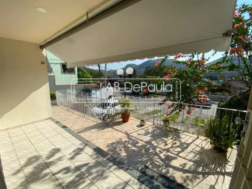 Apartamento com 3 quartos à venda, 115m2 em Rio De Janeiro - RJ - imagem 3 Foto 3 de Apartamento com 3 quartos à venda, 115m2 em Rio De Janeiro - RJ