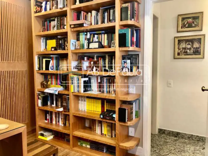 Apartamento com 4 quartos à venda, 183m2 em Rio De Janeiro - RJ - imagem 8 Foto 8 de Apartamento com 4 quartos à venda, 183m2 em Rio De Janeiro - RJ