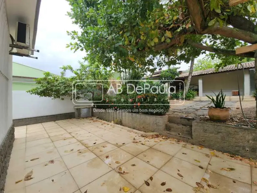 Casa com 3 quartos à venda, 210m2 em Rio De Janeiro - RJ - imagem 7 Foto 7 de Casa com 3 quartos à venda, 210m2 em Rio De Janeiro - RJ