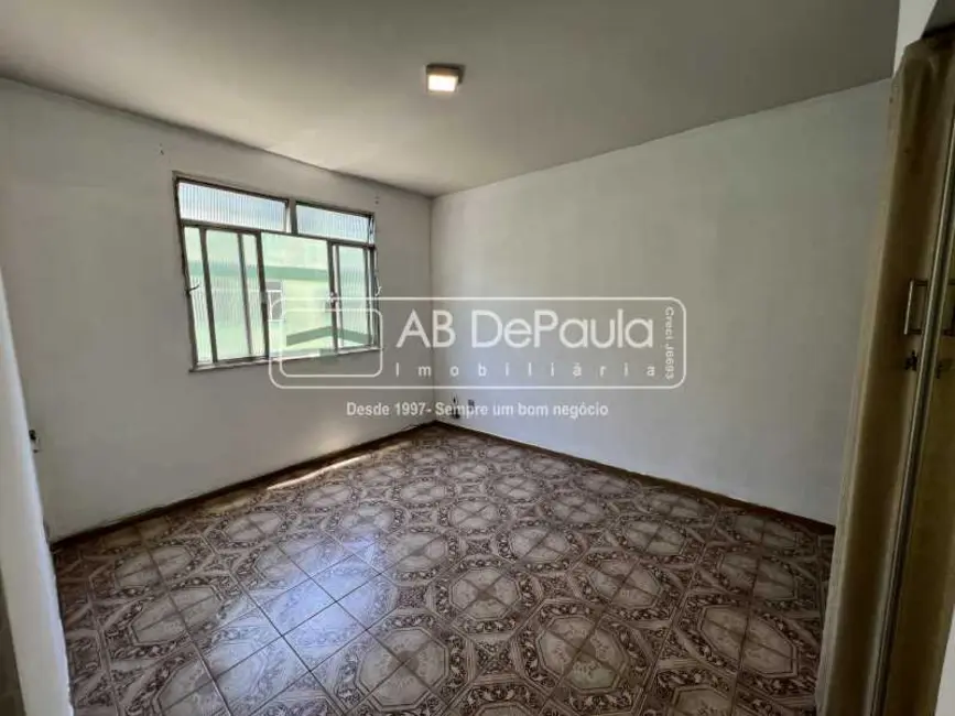 Foto 4 de Apartamento com 2 quartos à venda, 45m2 em Rio De Janeiro - RJ