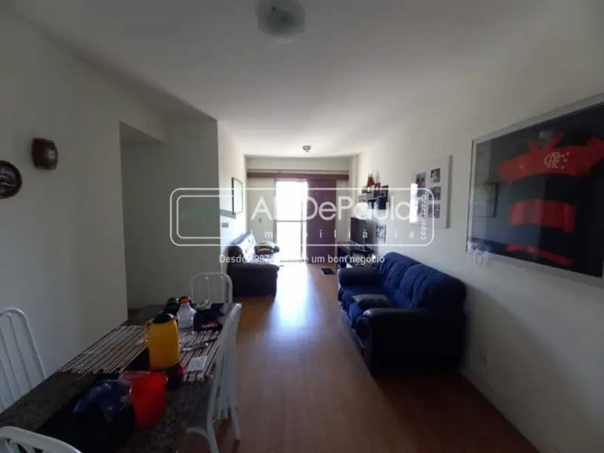 Foto 2 de Apartamento com 2 quartos à venda, 84m2 em Rio De Janeiro - RJ