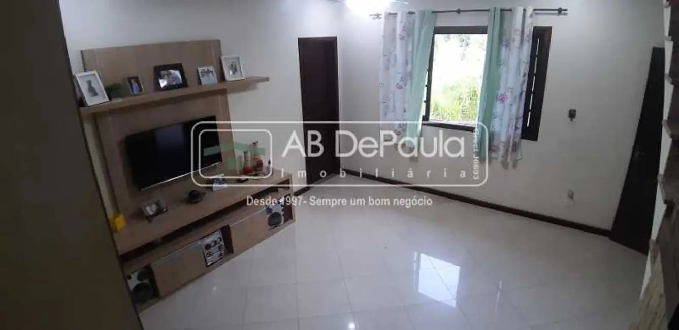 Foto 6 de Casa com 4 quartos à venda, 359m2 em Rio De Janeiro - RJ