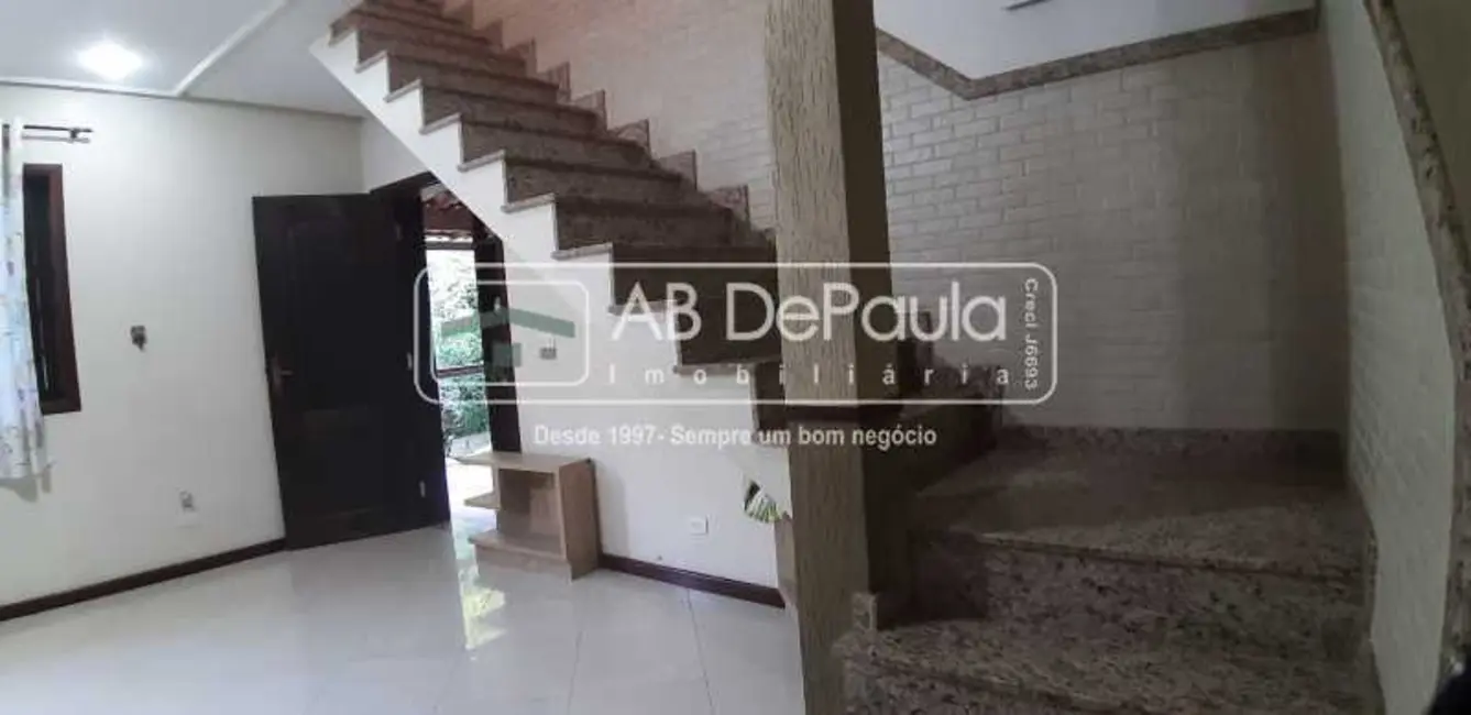 Foto 3 de Casa com 4 quartos à venda, 359m2 em Rio De Janeiro - RJ