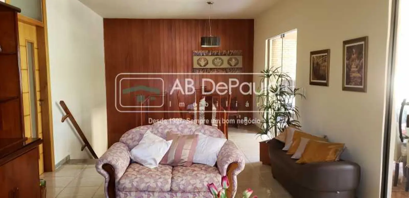 Foto 3 de Casa com 3 quartos à venda, 350m2 em Rio De Janeiro - RJ