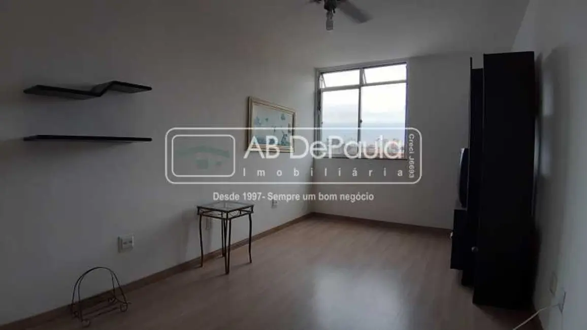 Apartamento com 2 quartos à venda, 51m2 em Rio De Janeiro - RJ - imagem 2 Foto 2 de Apartamento com 2 quartos à venda, 51m2 em Rio De Janeiro - RJ