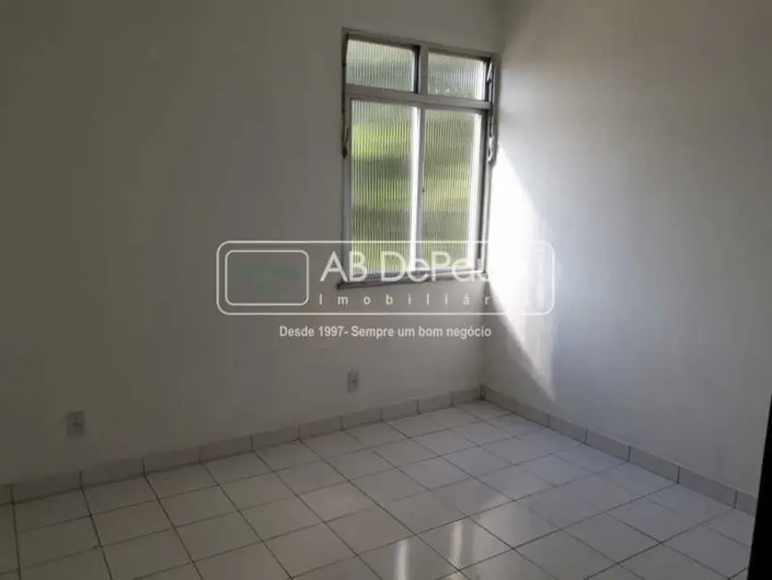 Foto 8 de Apartamento com 2 quartos à venda, 60m2 em Rio De Janeiro - RJ