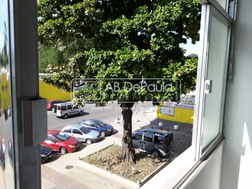 Foto 2 de Apartamento com 2 quartos à venda, 60m2 em Rio De Janeiro - RJ