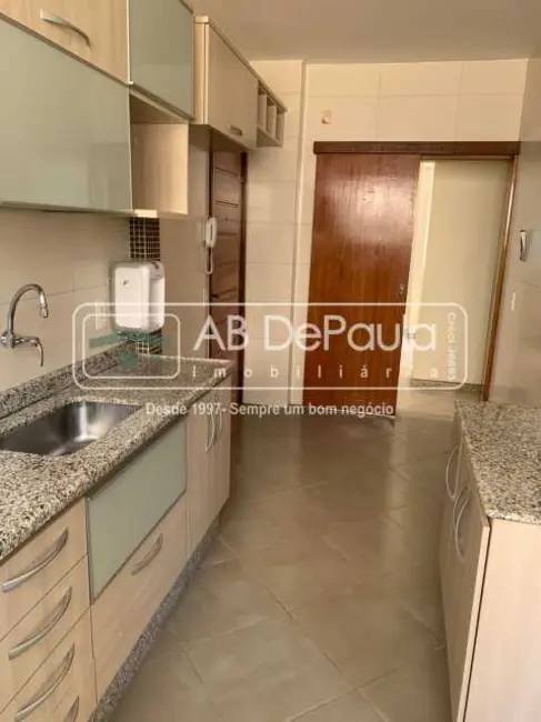 Foto 6 de Apartamento com 3 quartos à venda, 81m2 em Rio De Janeiro - RJ