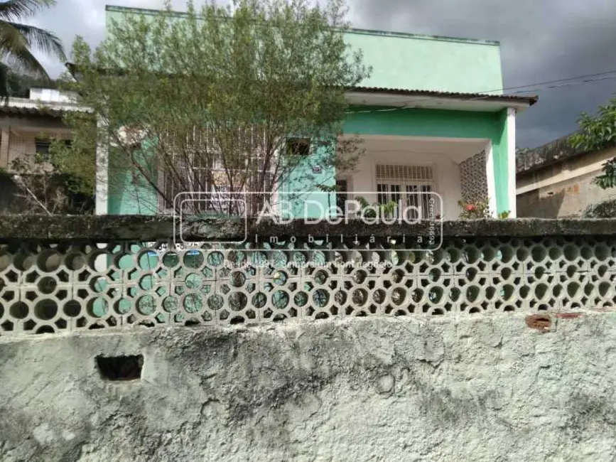 Foto 3 de Casa com 2 quartos à venda, 120m2 em Rio De Janeiro - RJ