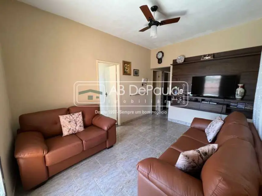 Casa com 3 quartos à venda, 165m2 em Rio De Janeiro - RJ - imagem 8 Foto 8 de Casa com 3 quartos à venda, 165m2 em Rio De Janeiro - RJ