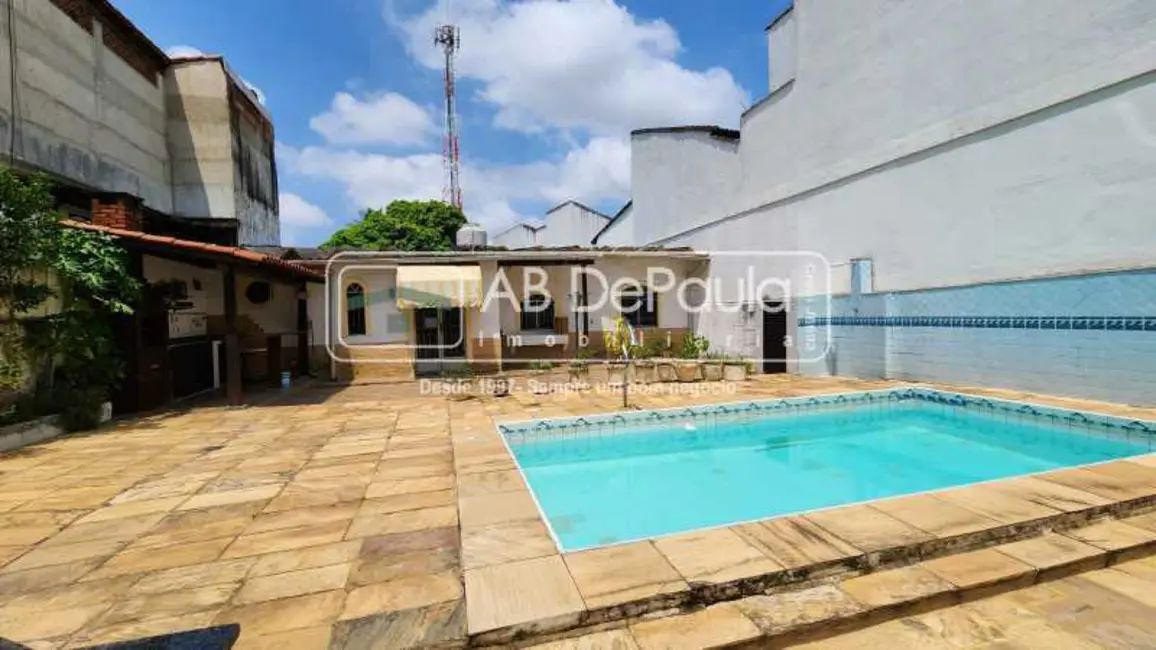 Casa com 4 quartos à venda, 588m2 em Rio De Janeiro - RJ - imagem 1 Foto 1 de Casa com 4 quartos à venda, 588m2 em Rio De Janeiro - RJ