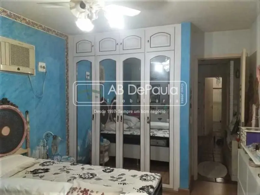 Casa com 4 quartos à venda, 380m2 em Rio De Janeiro - RJ - imagem 7 Foto 7 de Casa com 4 quartos à venda, 380m2 em Rio De Janeiro - RJ