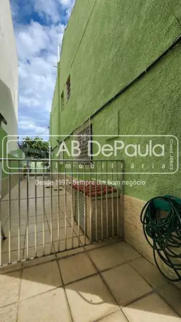 Casa com 4 quartos à venda, 351m2 em Rio De Janeiro - RJ - imagem 5 Foto 5 de Casa com 4 quartos à venda, 351m2 em Rio De Janeiro - RJ