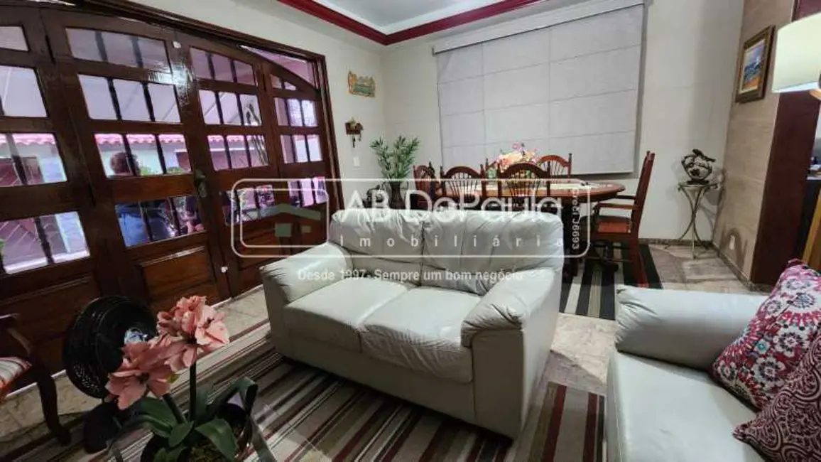 Casa com 4 quartos à venda, 351m2 em Rio De Janeiro - RJ - imagem 8 Foto 8 de Casa com 4 quartos à venda, 351m2 em Rio De Janeiro - RJ