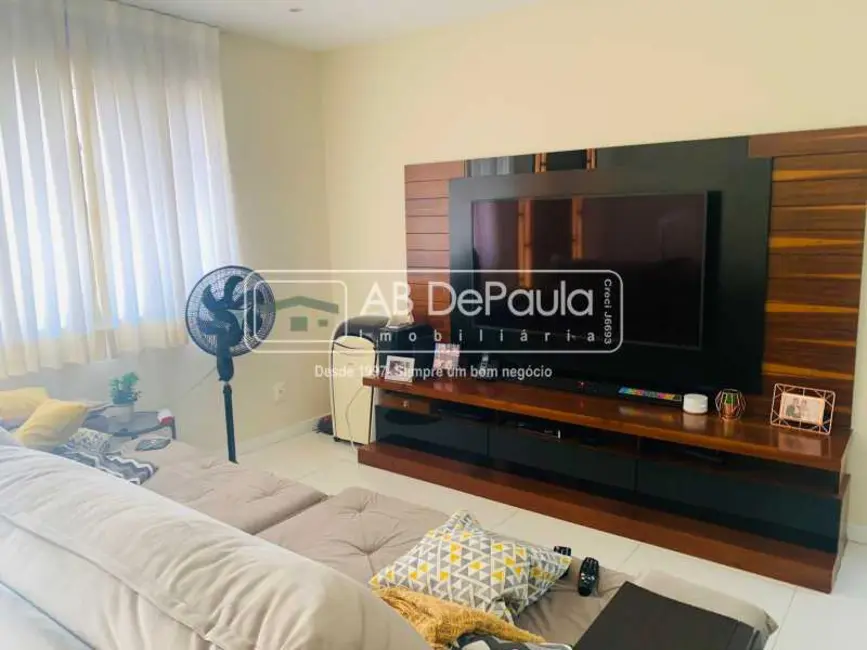 Foto 6 de Casa com 4 quartos à venda, 226m2 em Rio De Janeiro - RJ