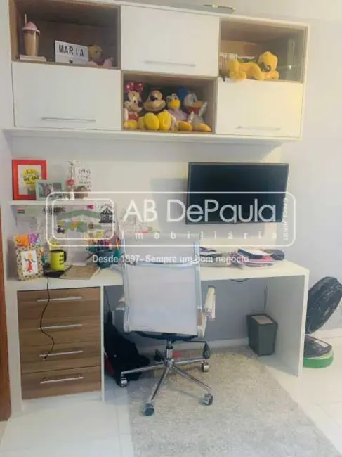 Foto 8 de Casa com 4 quartos à venda, 226m2 em Rio De Janeiro - RJ