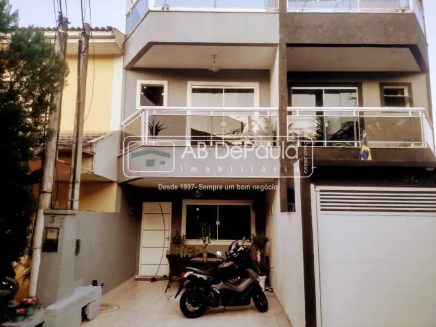 Foto 1 de Casa de Condomínio com 3 quartos à venda, 150m2 em Rio De Janeiro - RJ
