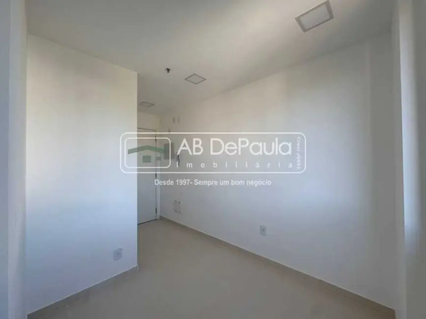 Sala Comercial à venda e para alugar, 26m2 em Rio De Janeiro - RJ - imagem 5 Foto 5 de Sala Comercial à venda e para alugar, 26m2 em Rio De Janeiro - RJ
