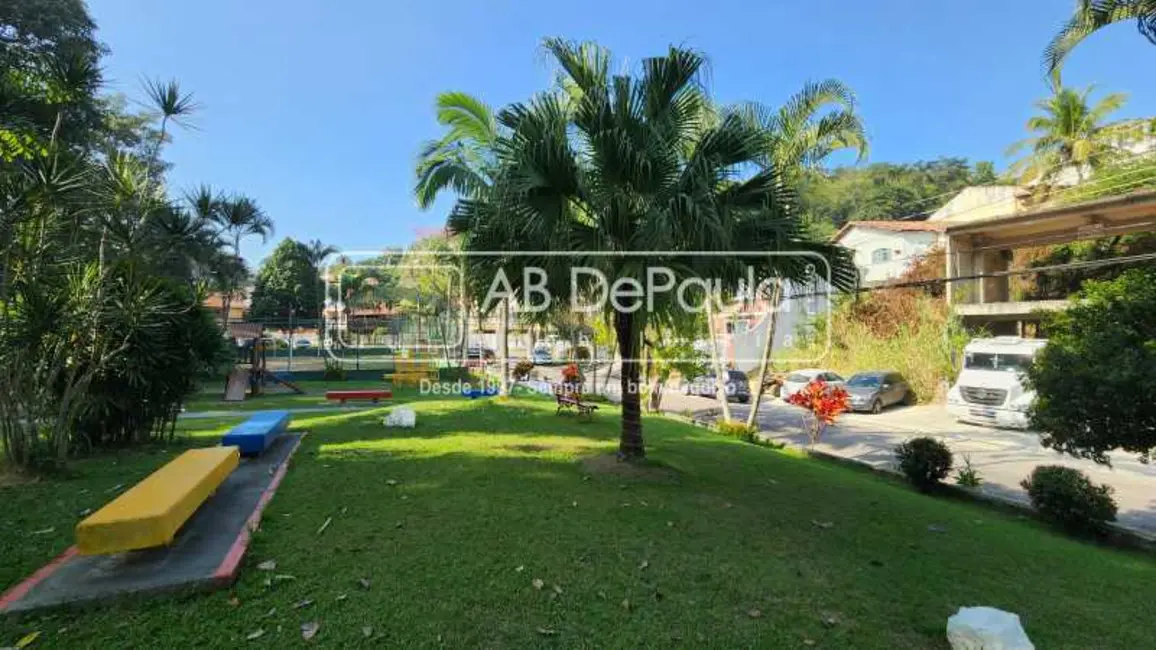 Terreno / Lote à venda, 250m2 em Rio De Janeiro - RJ - imagem 9 Foto 9 de Terreno / Lote à venda, 250m2 em Rio De Janeiro - RJ