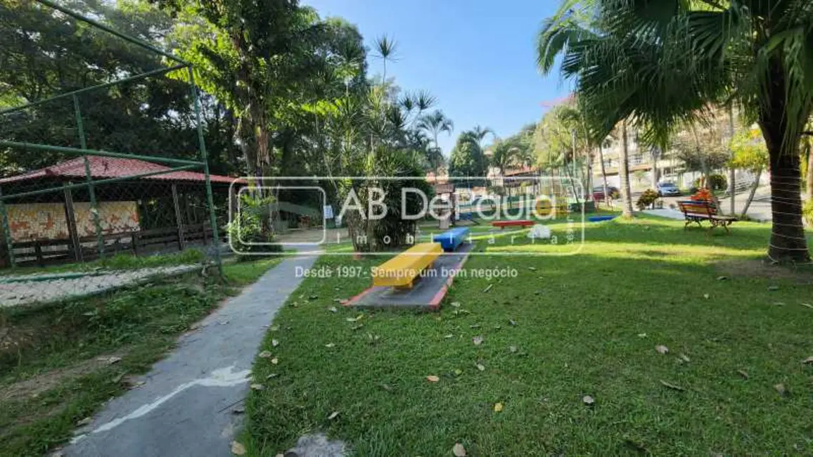 Terreno / Lote à venda, 250m2 em Rio De Janeiro - RJ - imagem 8 Foto 8 de Terreno / Lote à venda, 250m2 em Rio De Janeiro - RJ