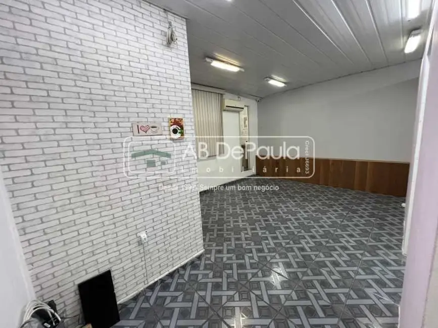 Sala Comercial para alugar, 46m2 em Rio De Janeiro - RJ - imagem 4 Foto 4 de Sala Comercial para alugar, 46m2 em Rio De Janeiro - RJ