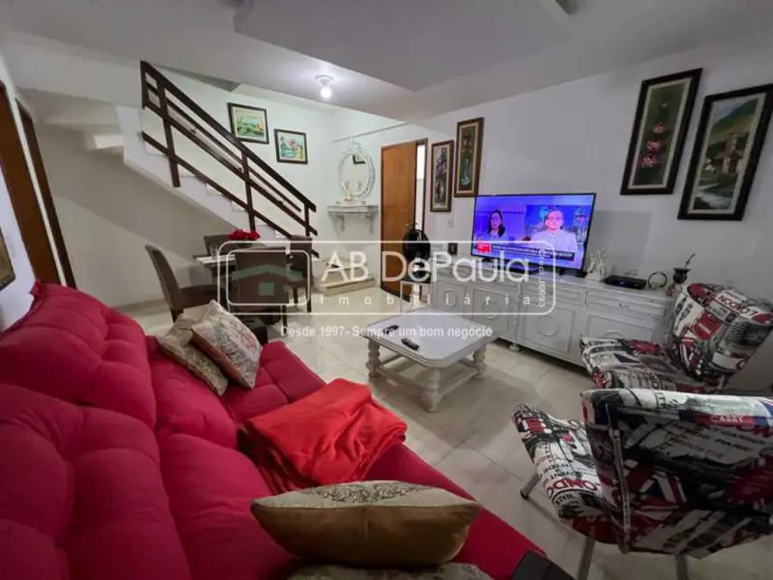 Casa com 3 quartos à venda, 134m2 em Rio De Janeiro - RJ - imagem 4 Foto 4 de Casa com 3 quartos à venda, 134m2 em Rio De Janeiro - RJ