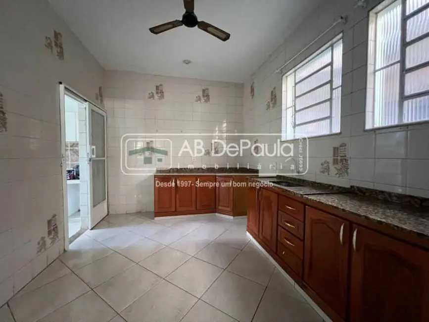 Foto 7 de Casa com 4 quartos à venda, 90m2 em Rio De Janeiro - RJ