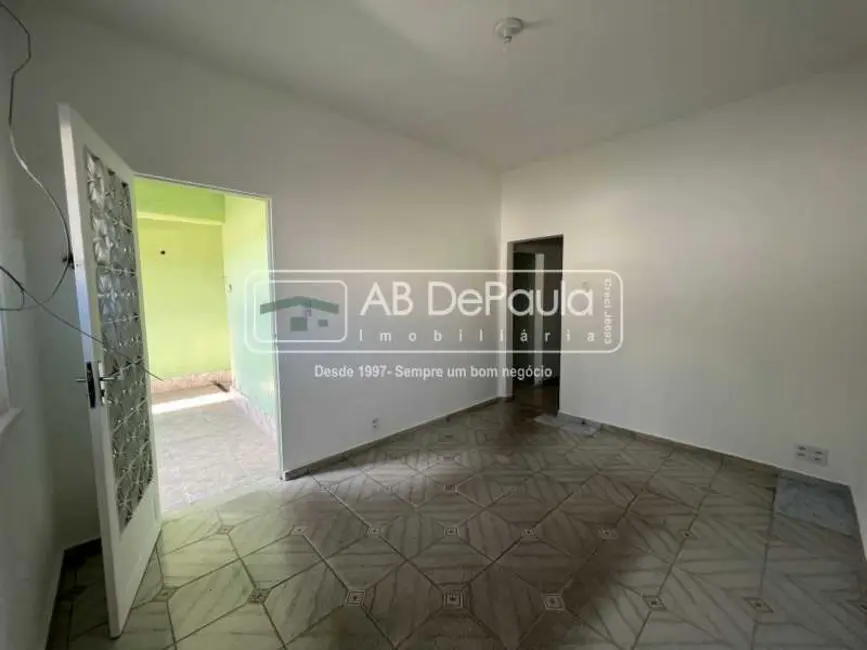 Foto 2 de Casa com 4 quartos à venda e para alugar, 90m2 em Rio De Janeiro - RJ