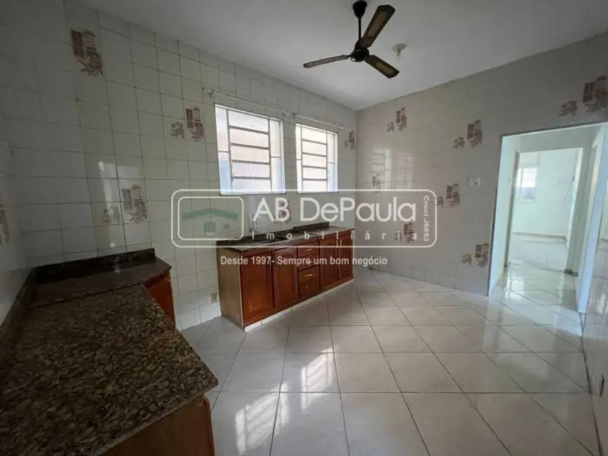 Foto 9 de Casa com 4 quartos à venda, 90m2 em Rio De Janeiro - RJ