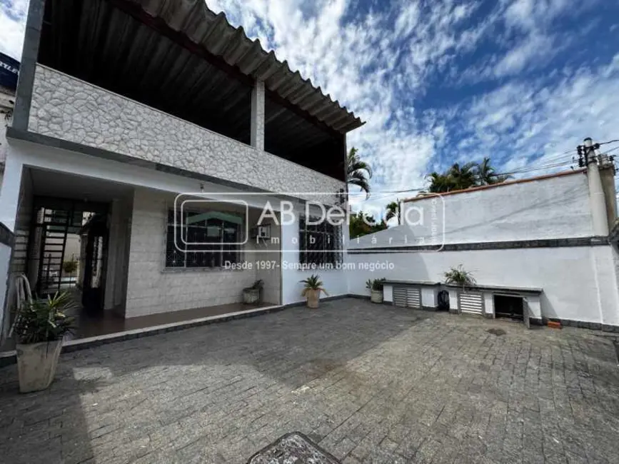Foto 2 de Casa com 3 quartos à venda, 228m2 em Rio De Janeiro - RJ